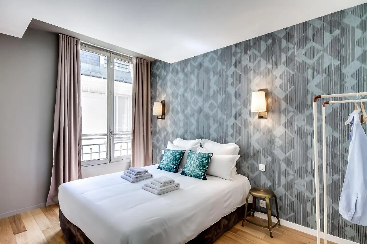 Apartament Sweett - Parisian Allure