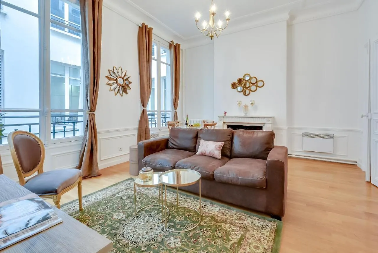 Apartament Sweett - Parisian Allure